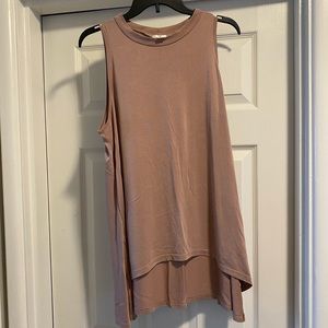 BP. Sleeveless High/Low Hem Tank